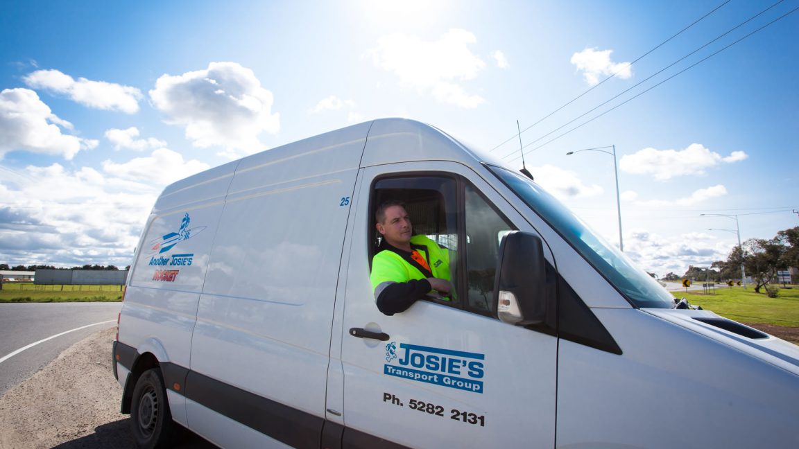 Owner drivers for Melbourne courier 
