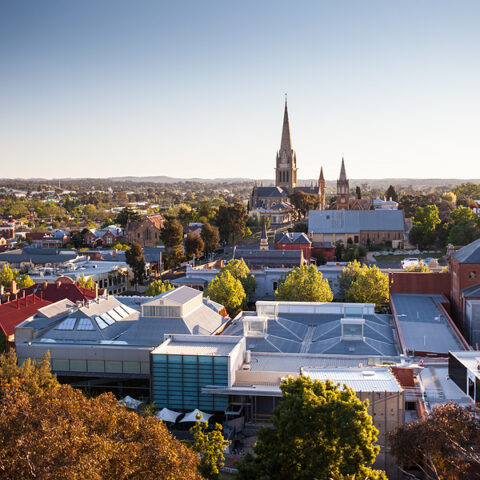 Courier services in Bendigo